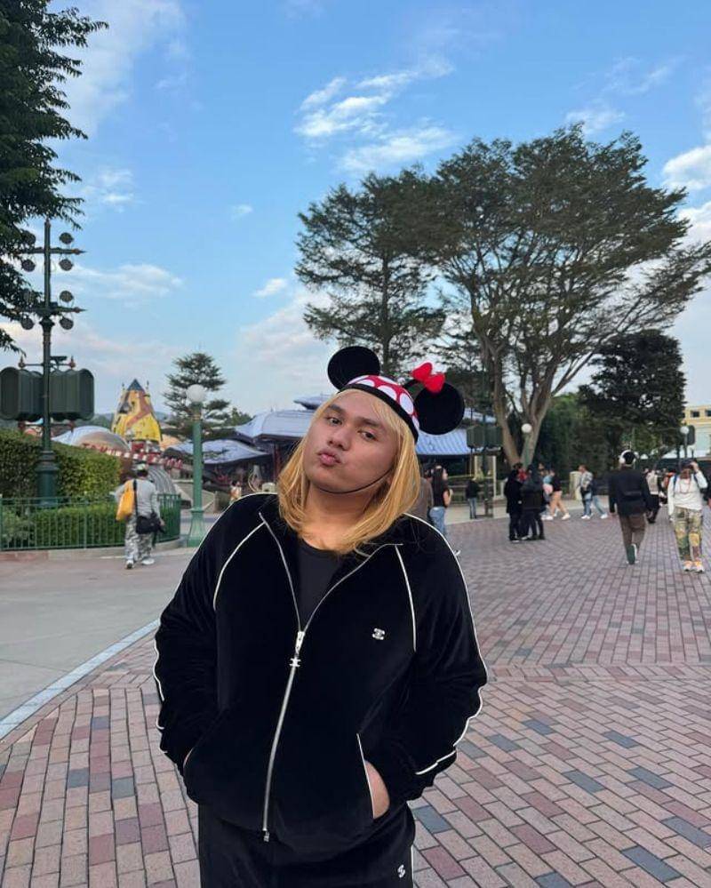 Instagram.com/keanuagl